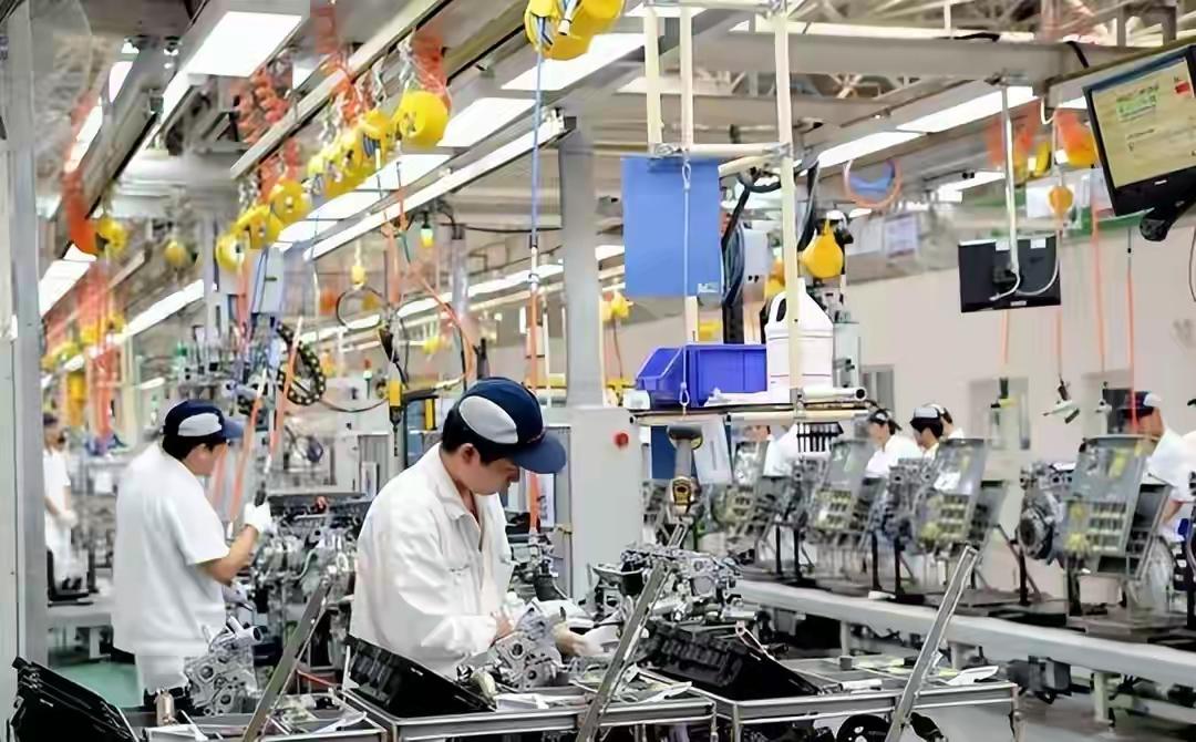 中国稀土地位悬了？撬走中方人才，攻克提炼技术，但西方笑得太早“稀土战争”的硝烟