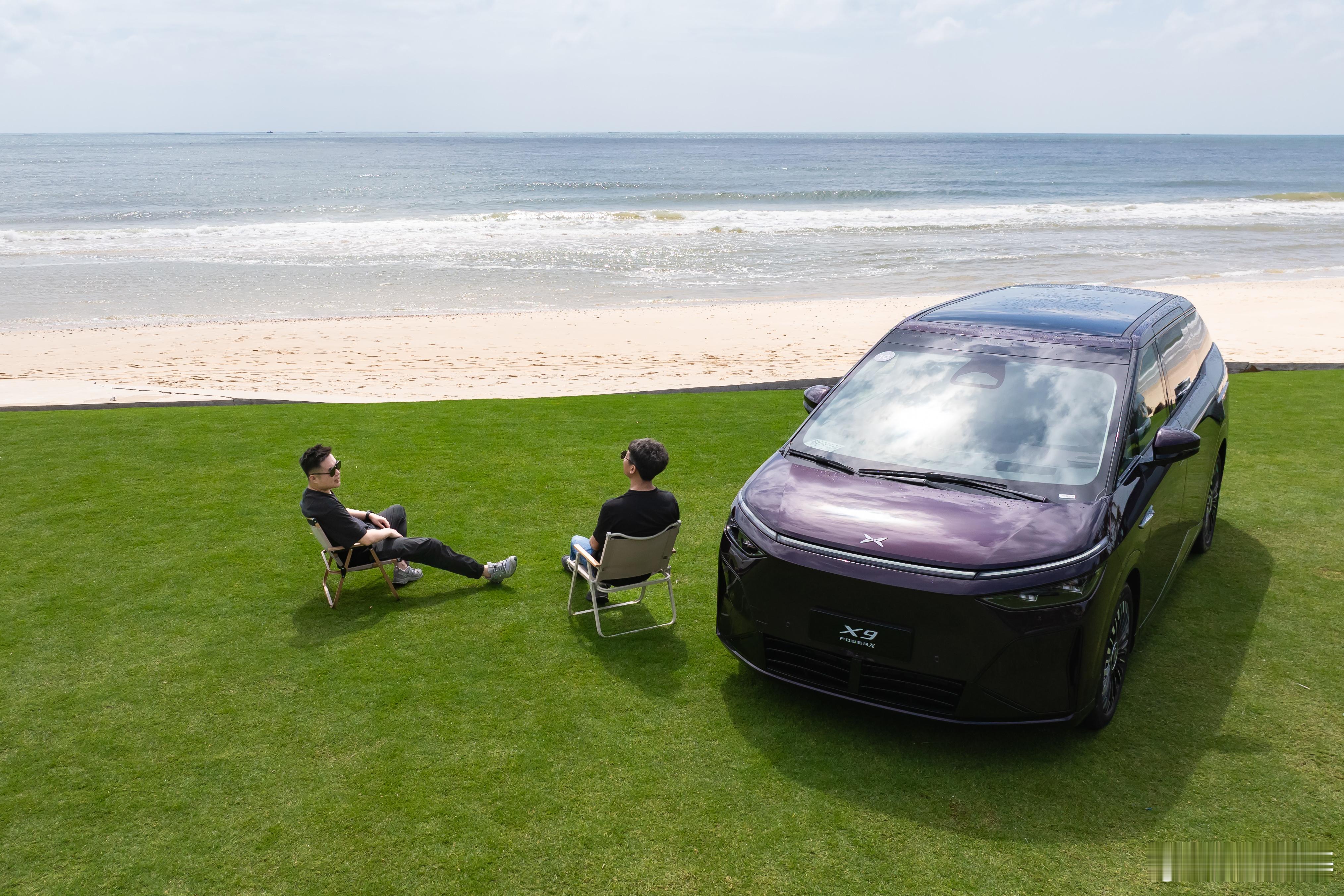 今天试驾完小鹏X9增程版了，有保密协议在能说的不多，只能先夸一夸他们的安排越来越