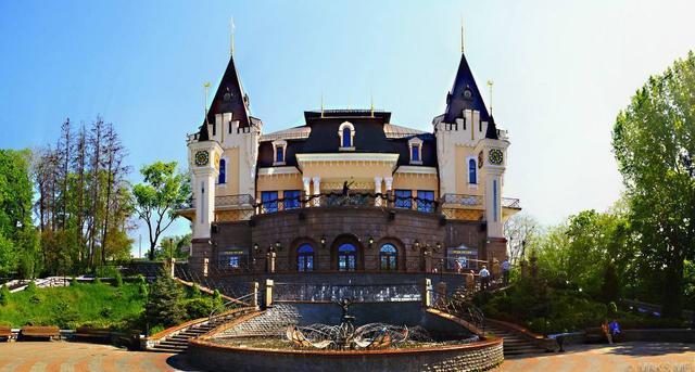 中国与世界gdp增速图_2018gdp世界(2)