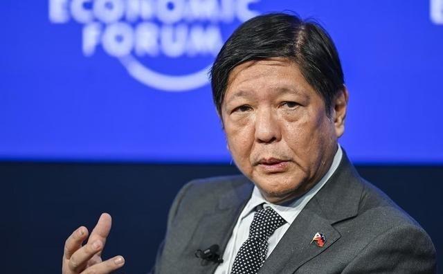 送别中方大使时，马科斯突然要求给北京带个话，现场各国记者全都懵了菲律宾总统马
