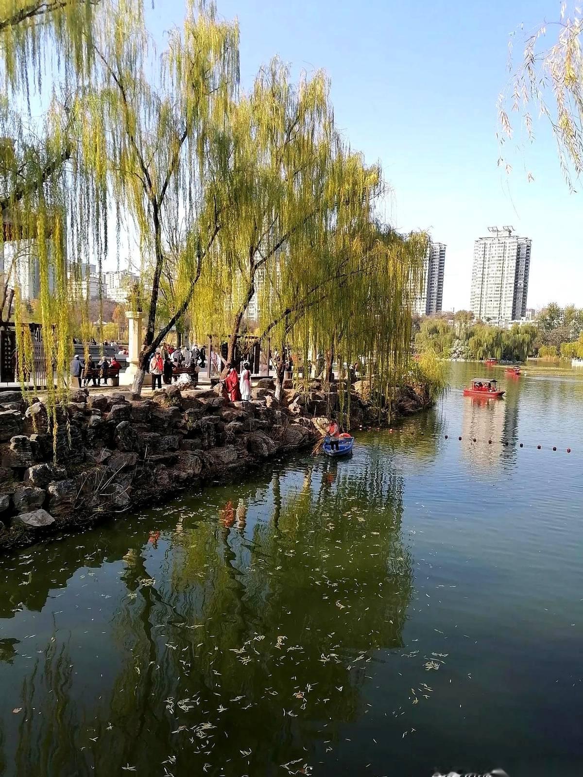 江苏省考，治好了我多年的精神内耗。直接给我干沉默了，耗不动了，真的。走出考场