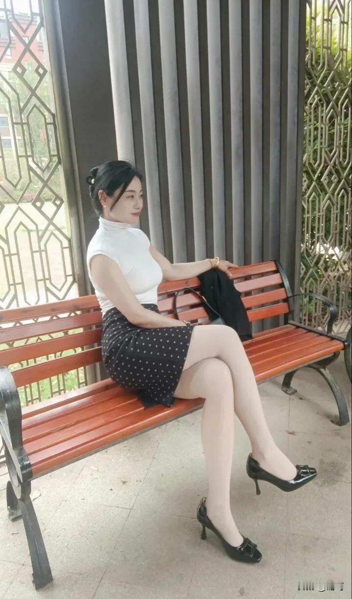 女人什么时候最迷人有魅力岁月的沉淀，多了一些安稳[灵光一