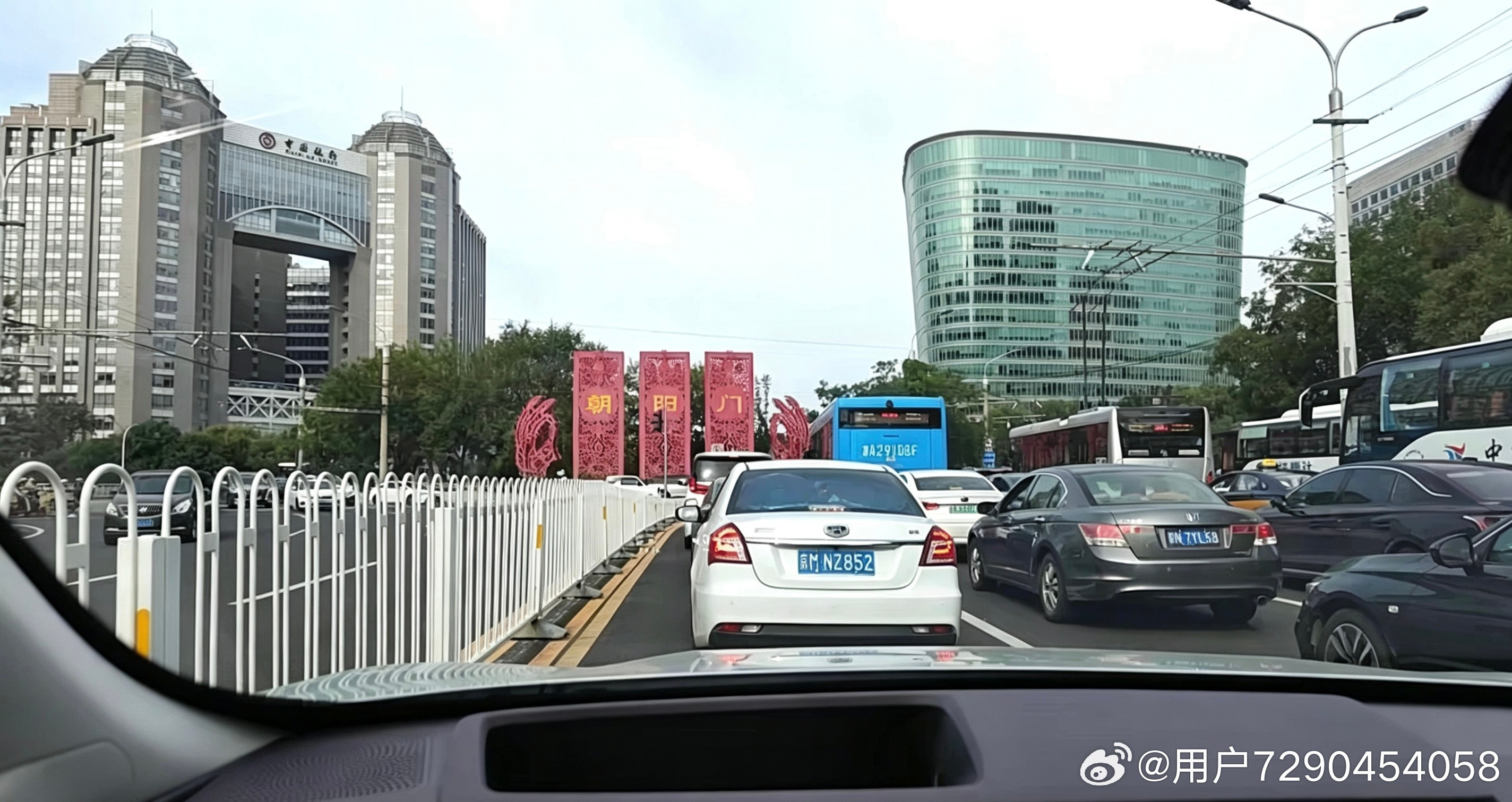 终于把心心念念的深蓝S05提回家，来交一份完整的提车作业！选车阶段对比了好几台同级别纯电SUV，综合