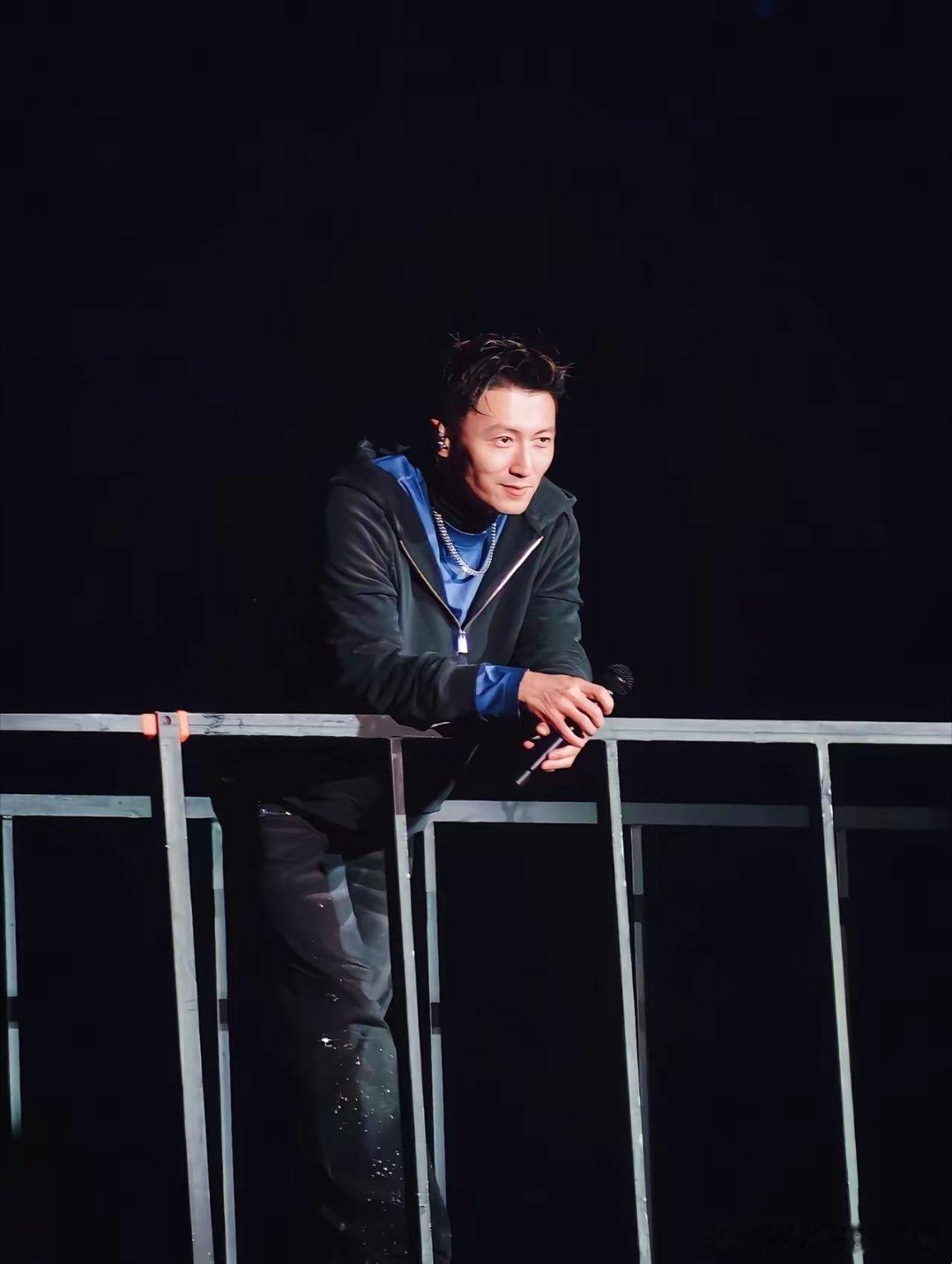 谢霆锋已经很难再结婚了，原因很简单，不是因为年纪大了，也不是他还有2个儿子，更不