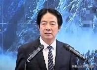 这口气大得没边了！12月4号，美国纽约时报专访赖，赖说他乐意帮助大陆和美国经