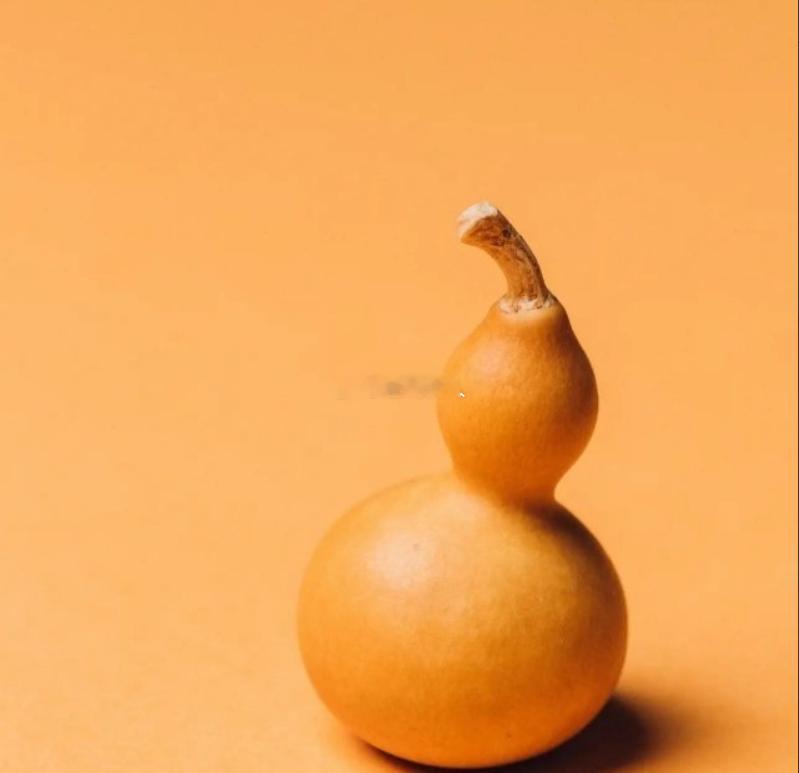 心宽，疾病远；心静，智慧生；心善，运道至。​心平，风波止；心定，万象明；心空，