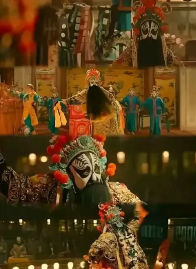 不出意外，意外还是发生了，就在《戏台》这部电影上映的前一天。电影票房竟然已经