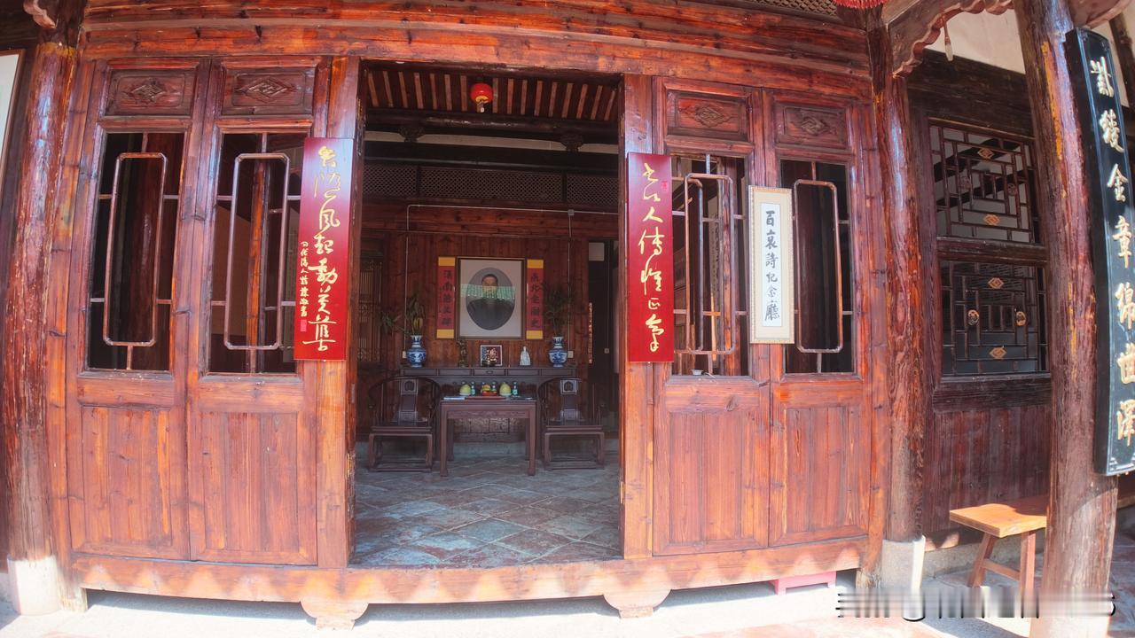 泉州的历史遗迹中哪个最吸引你泉州吴鲁状元第，位于晋江池店钱头村。吴鲁是福建最后一
