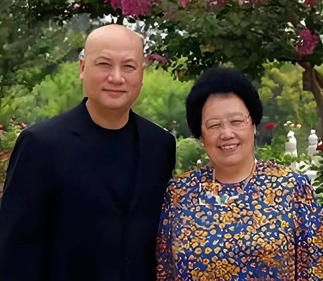 陈丽华去世，迟重瑞面临三个问题：1、陈丽华身价数百亿，迟重瑞能够分得多少遗产