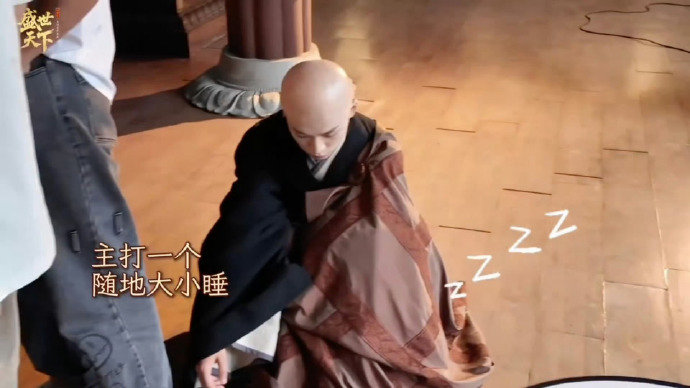 梓渝这双眼睛真的是看谁都深情很会表达的梓渝很会表达的梓渝，梓渝这双眼睛真的是