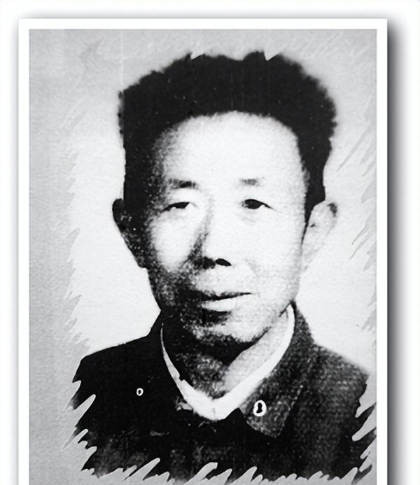 1949年张掖城下，一个50多岁的胖子蜷伏在马上，匆忙带着几个心腹，还有新娶的小