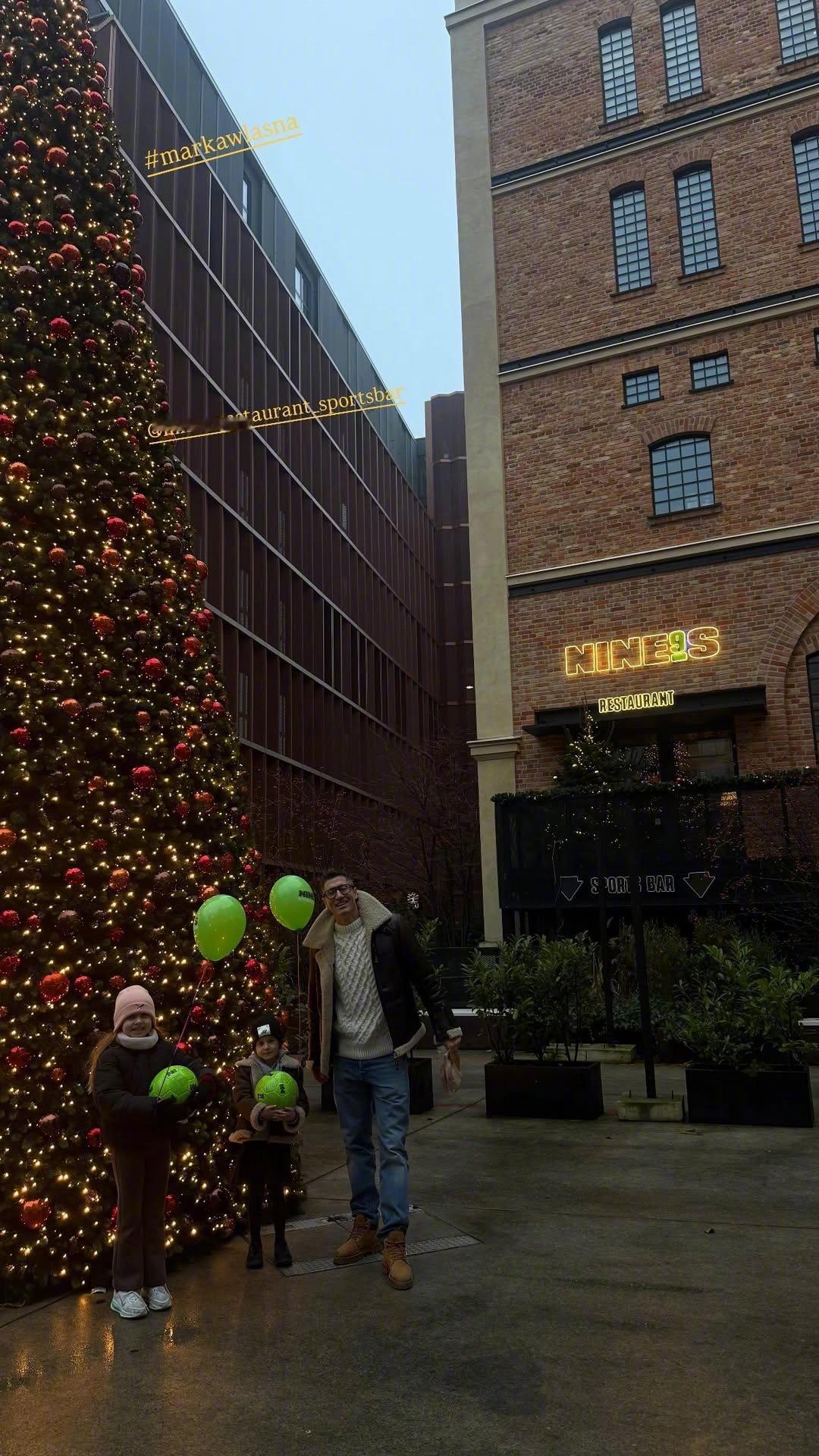 💕真夫妻就是最甜的，豹豹猫猫又带宝宝们出门约会啦～巴萨🔴🔵ForçaBa