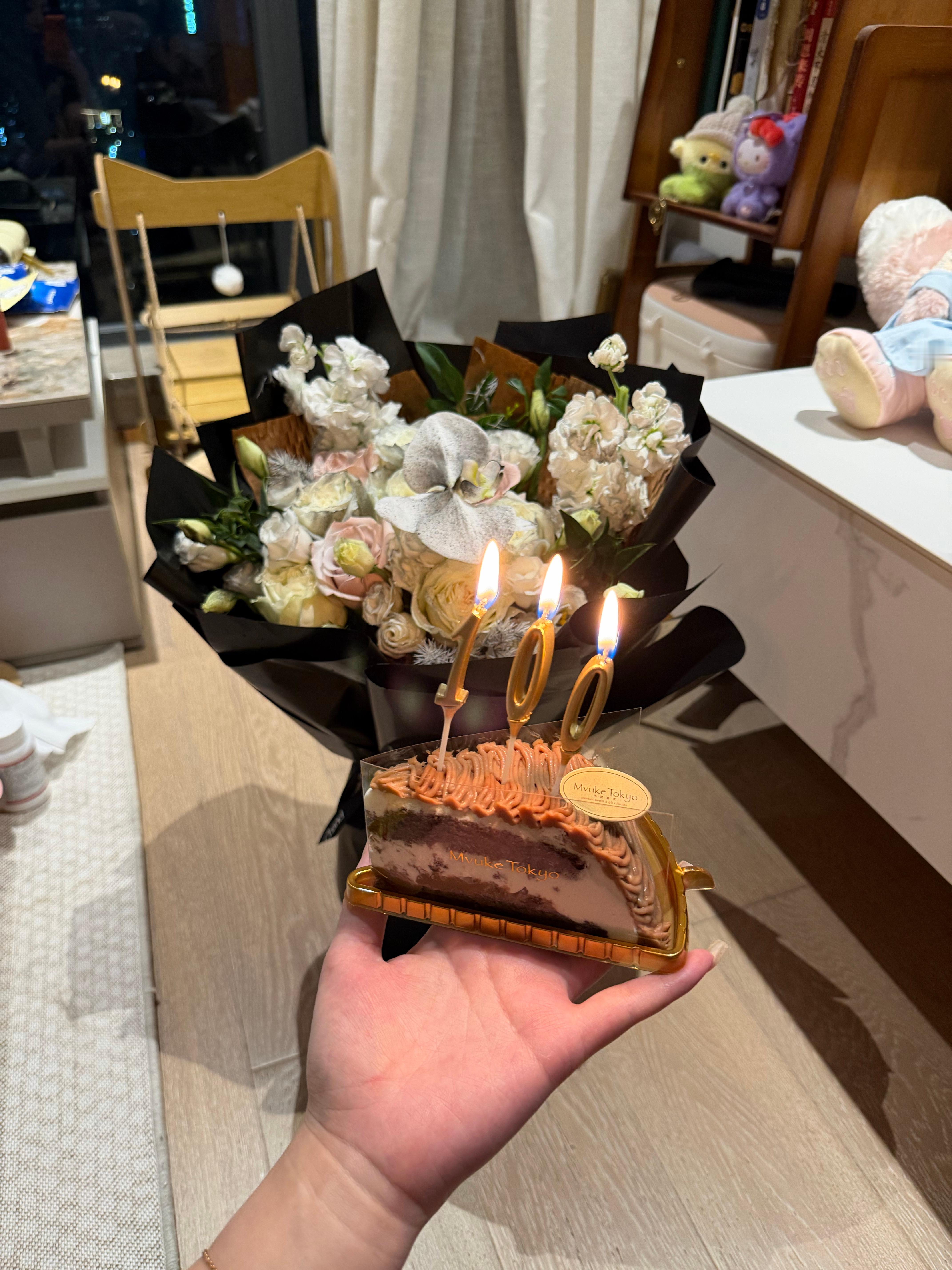 昨天的一百天纪念日在下班回家路上点了常吃的麻辣烫，去经常大排长龙但是超级好吃的肉