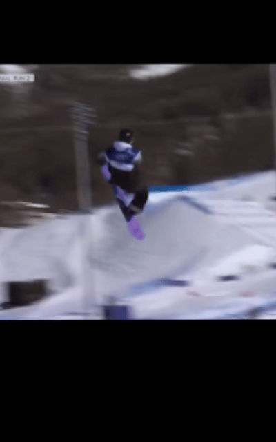 解说员的意思是说杨文龙肯定能进，但由于庆祝早了，结果无缘决赛。现场应该比网上视