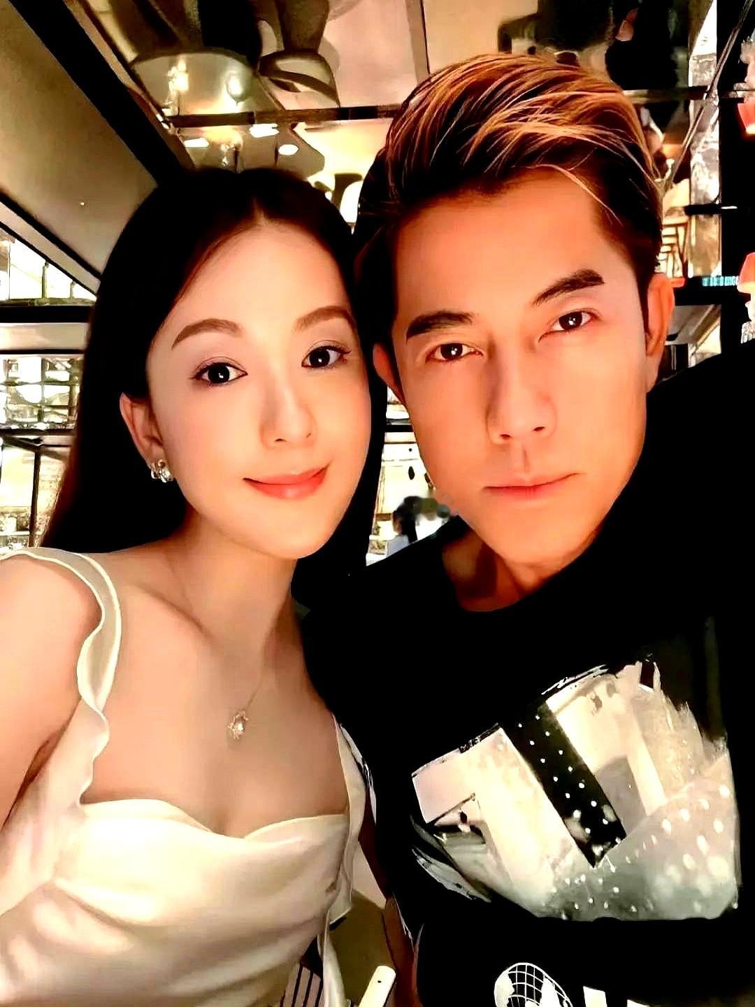 你们发现没？四大天王，只有郭富城爱晒老婆，原因很简单！看方媛每次陪郭富城看赛