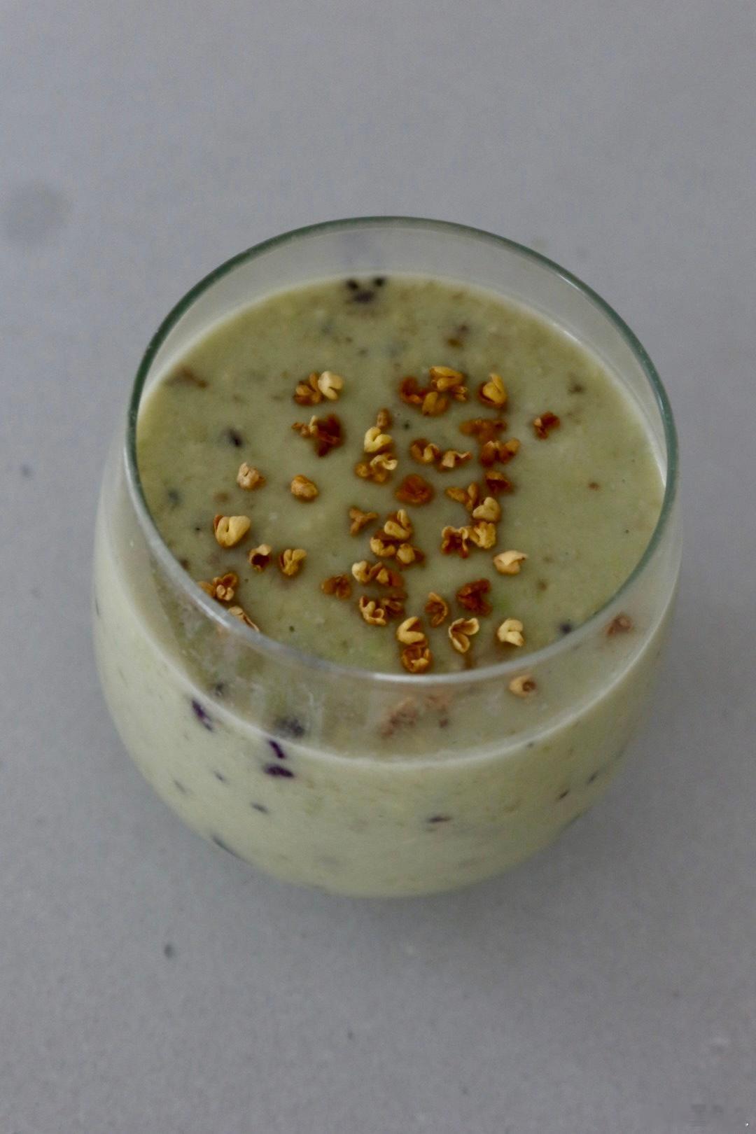 抗炎饮食day111✅地球上好吃的东西太多亟待开发早餐：桂花蓝莓🫐牛油果🥑