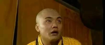 公元695年，71岁武则天宠幸完42岁沈南璆后，勃然大怒：“没用的东西