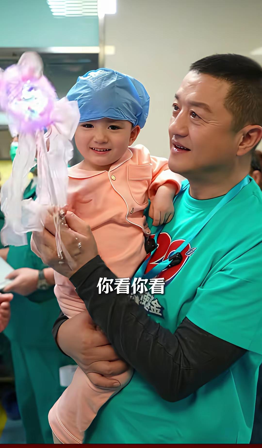 李亚鹏注定发不了财！今天早上刷到李亚鹏的新视频，视频里，2026年天使嫣然基