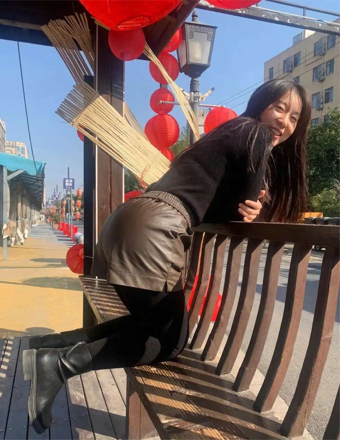 和嫂子出去散散步，谈谈人生
