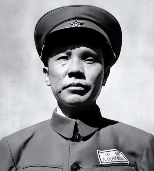 1958年，开国上将要辞职、谁劝都没用，毛主席大怒：把聂荣臻找来！ “朱良才