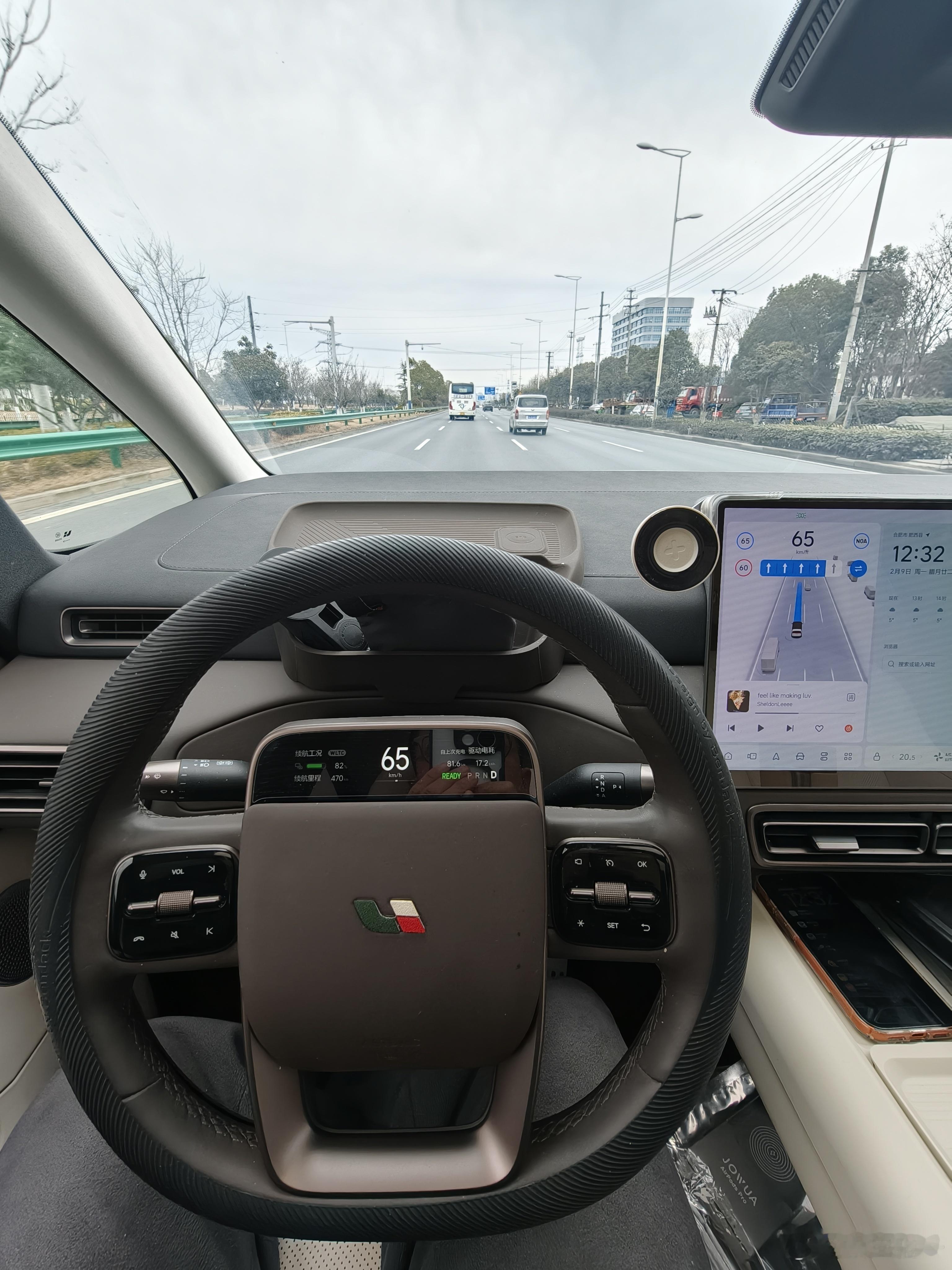 理想8.3的智驾真的挺好的各种小情况非常的有活人感最加分的就是舒适度提升国道