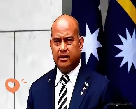 这事儿有意思了，一个国家的总统，带着老婆孩子飞了几千公里到广州，不去谈什么国家大