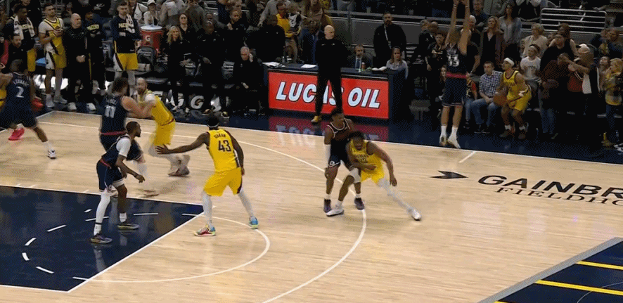 NBA欢乐喜剧人步行者界外发球，直接球进了！你早这么准，还用输球吗？伦纳德绝杀