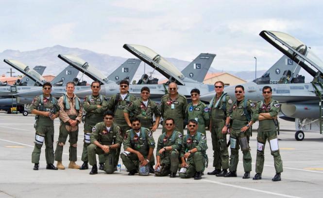 巴基斯坦的红利期要来了。美伊谈判失败，巴基斯坦凭借击败世界第四军事大国的印度与护