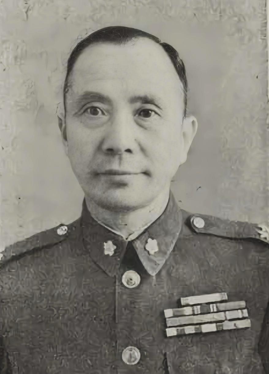 1943年，新四军活捉韩德勤，陈毅佯装不认识放人。不料韩德勤却急道：“我就这样回