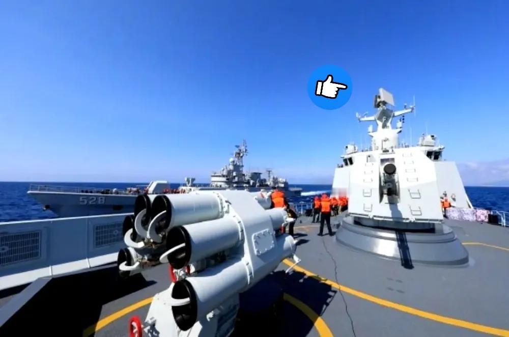 戴旭这番话，真是一刀扎在了大动脉上，太醒脑了。整天在自家院里耍大刀，觉得自己威风