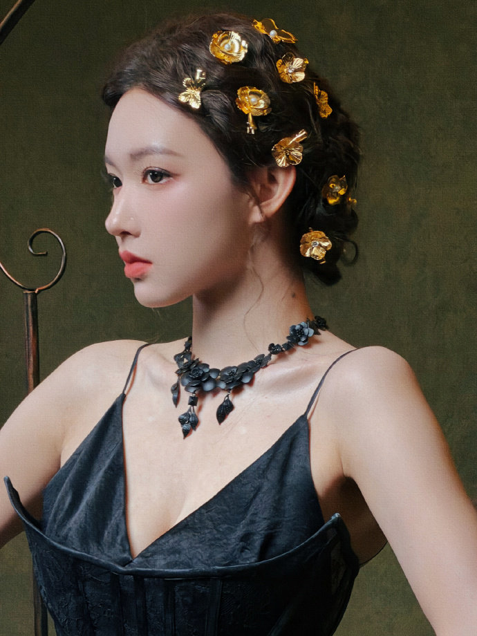 程潇满头金花程潇老钱风程潇老钱风