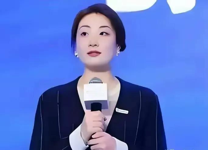 宗馥莉背后没有高人我是不信的，取出110万元的信托资金是报警、是打草惊蛇、是引蛇