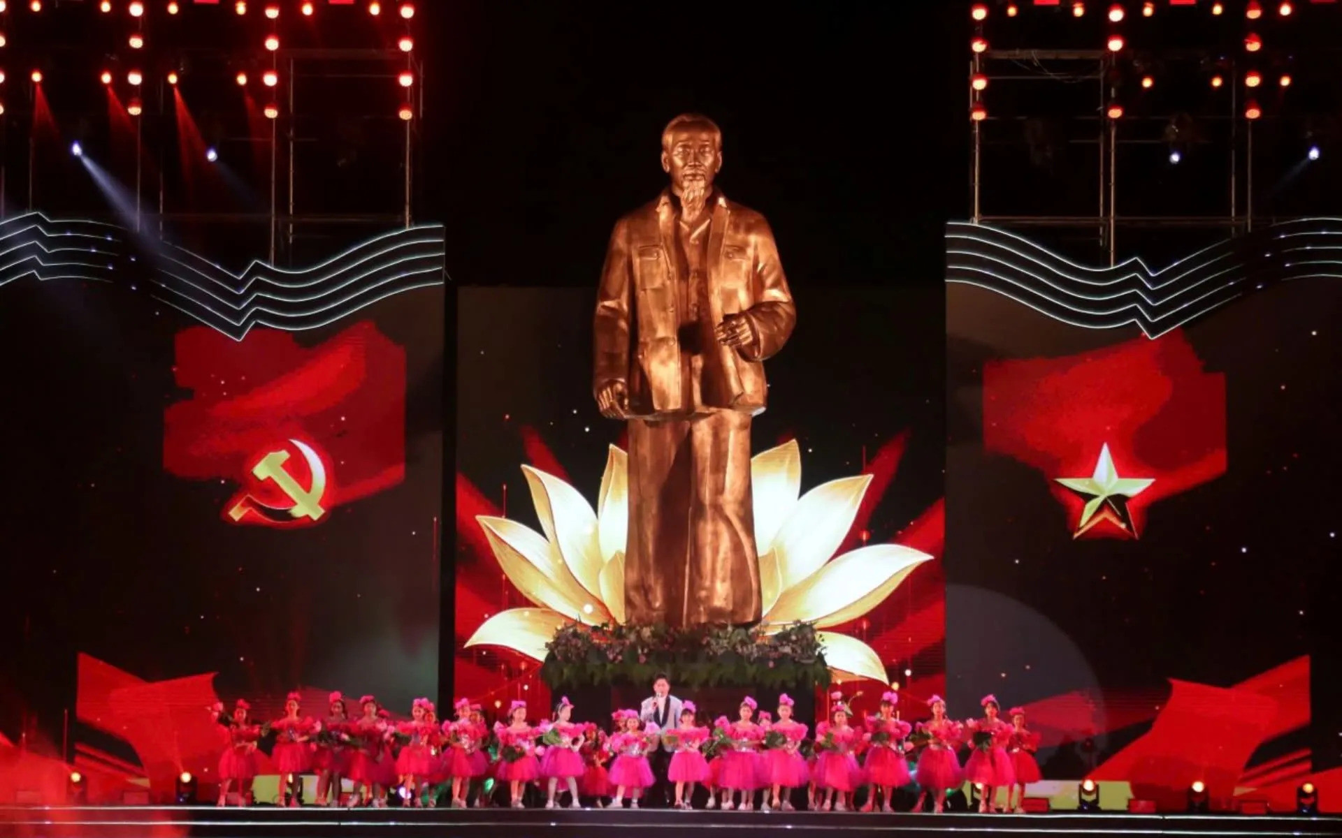 胡志明没黎笋厉害？越南历史大揭秘谁才是越南幕后真大佬？别