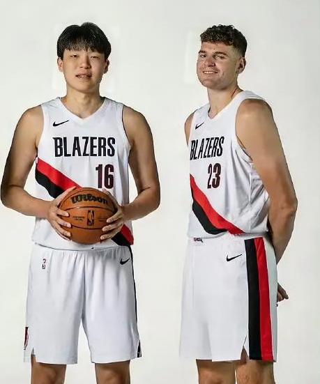 有一说一，今日克林根和杨瀚森的表现根本不在一个档次！！杨瀚森：今日对阵雷霆登