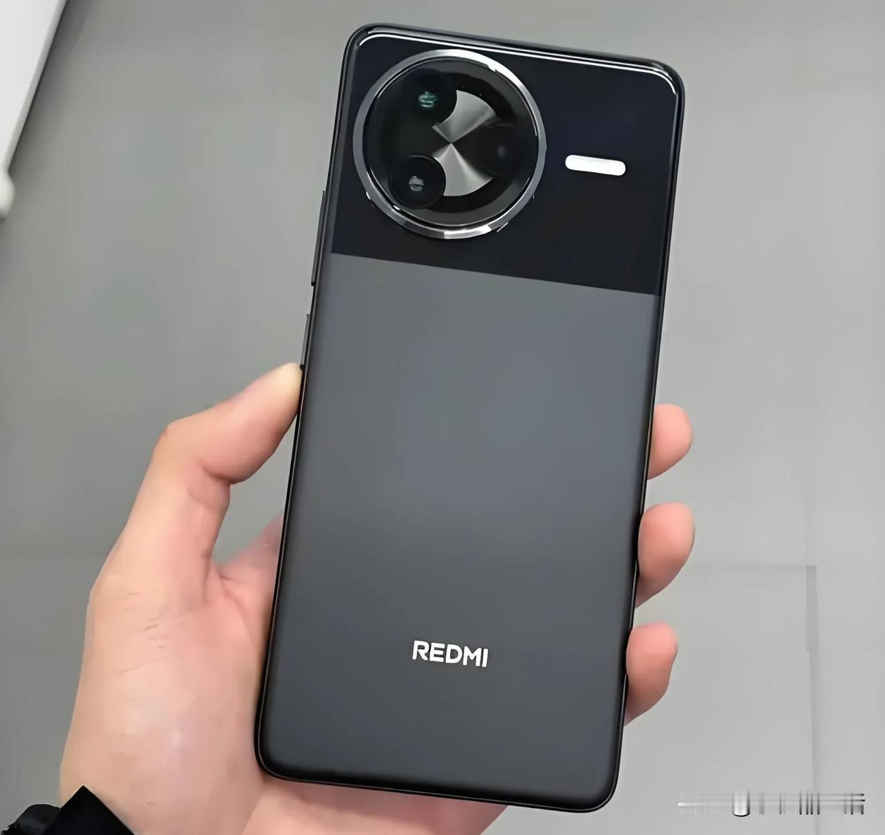 DeepSeek认为目前最值得入手的十台手机：①REDMI/红米K80