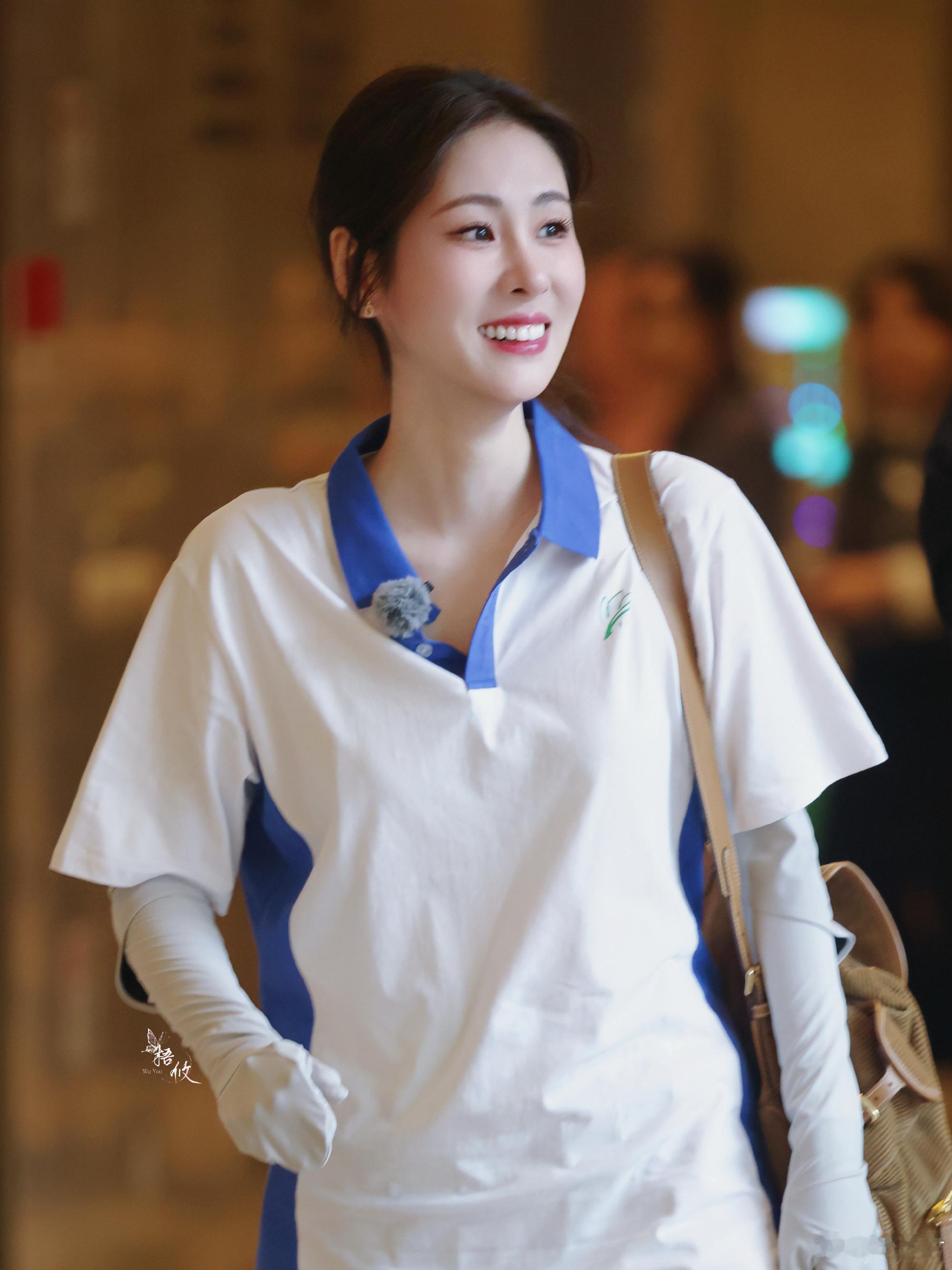 张碧晨走到哪泡到哪音你而来之前就觉得张碧晨性格特别有意思，这次更是直接圈粉，别