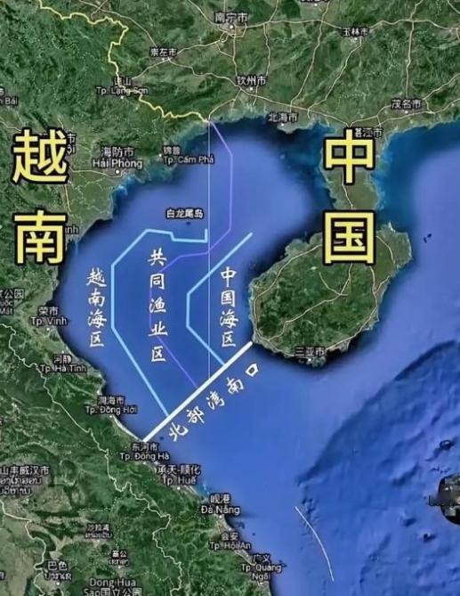 很多人都纳闷，越南这国家有点奇怪。被法国殖民了几十年，打了十几年抗美战争，现在跟