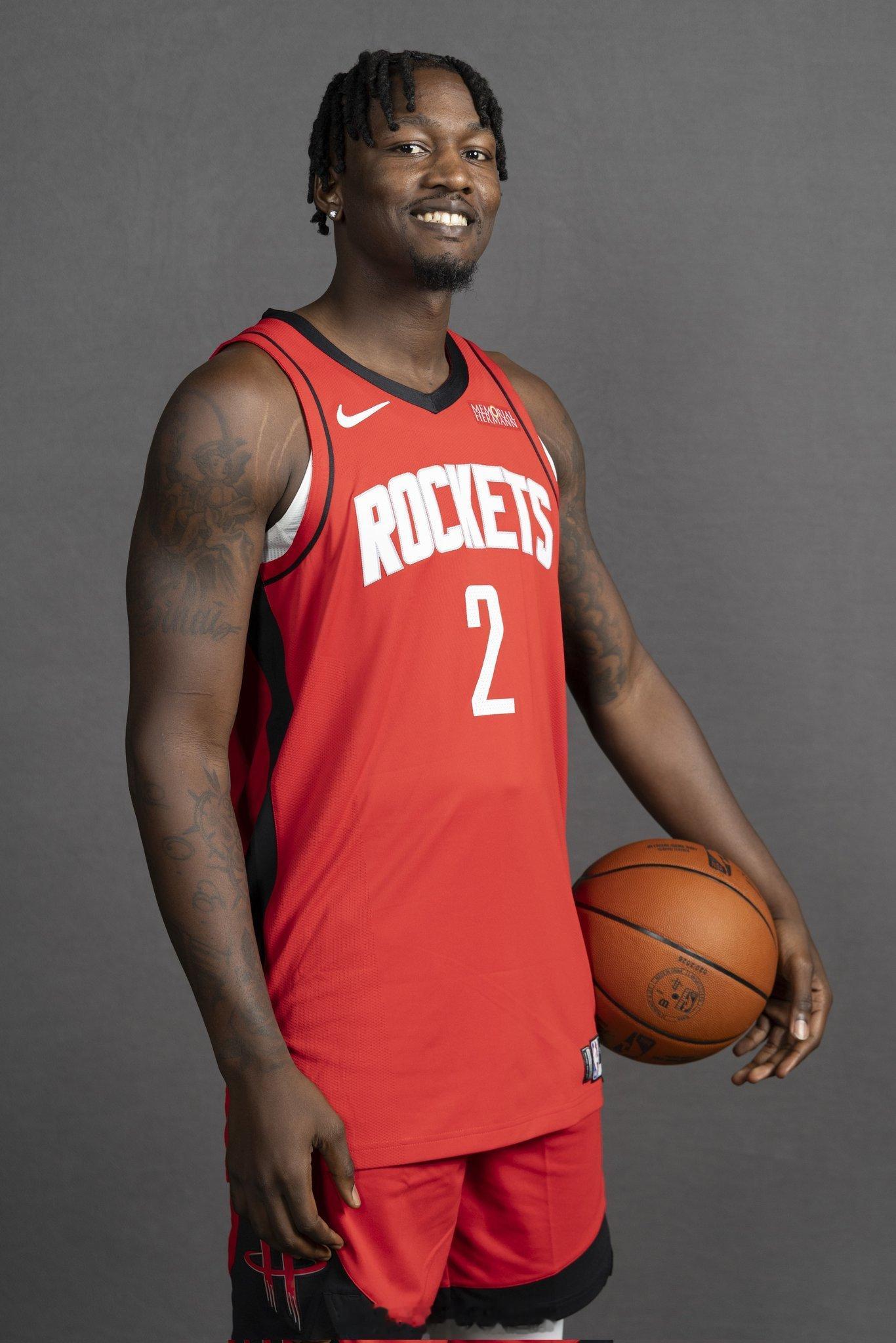 火箭队下一个关键转折点是芬尼-史密斯和伊森的回归，交易截止日期也即将到来。里德·