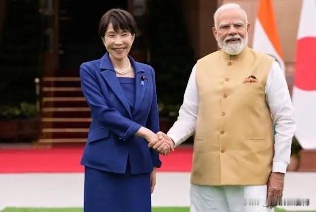 日本满世界踅摸了一圈能反华的势力，最后找到了印度——这事儿高市早苗7月2日那趟新