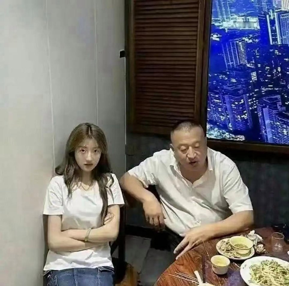 基因的强大，简直一模一样
