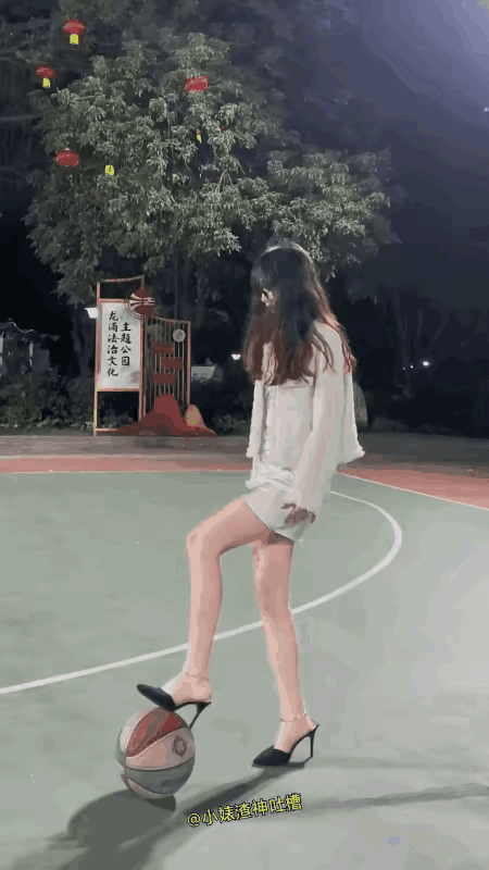 小哥哥是人生赢家呀。