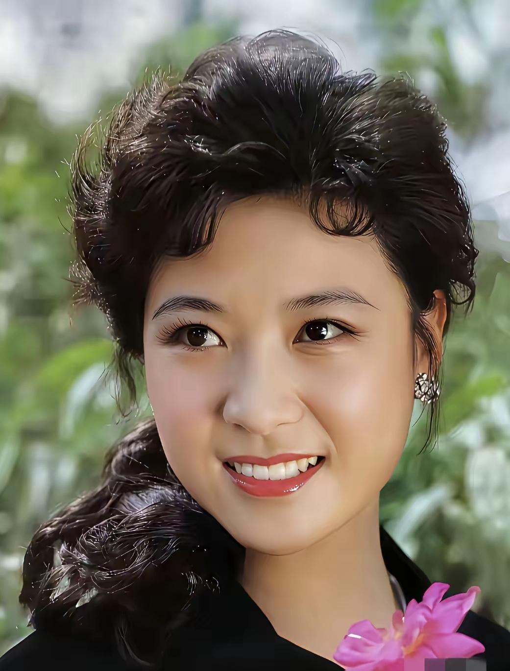 八十年代影坛绝色群像😯重温80年代荧幕上的一众女神！王馥荔、肖雄、