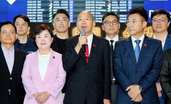 没人接待，台湾尴尬。当地时间6月21日，台湾的韩国瑜率领跨党派立法委员出访美国，
