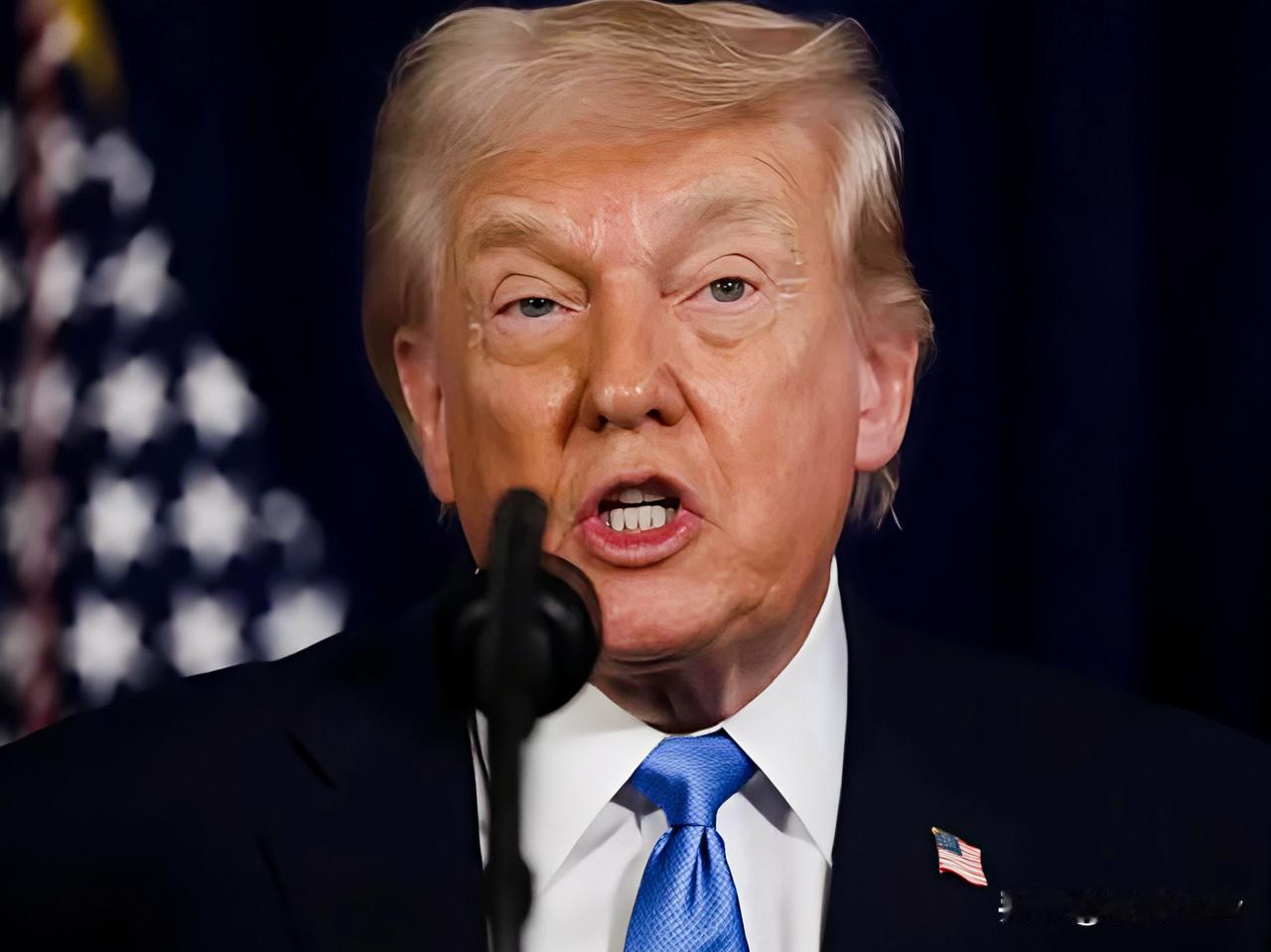 看着美国为了护送那一船军火，又是摆上百架F-35，又是放话“登船即挑衅”，我真忍