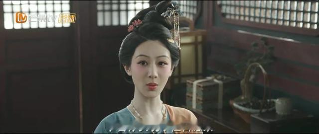《锦绣芳华》中，刘畅升官后与何惟芳隐秘会面，虽不能结为夫妻，但他表达出渴望长久相
