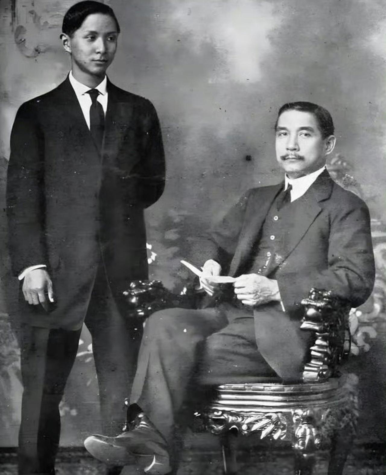 孙科作为孙中山独子，曾位居国民党高层，1949年拒绝随蒋介石赴台，遭蒋怒斥。他先