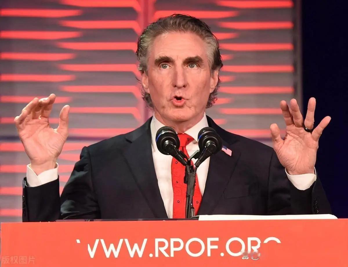 美媒报道，美国内政部长伯古姆4月20日在美国众议院拨款委员会作证时称，中国在美国