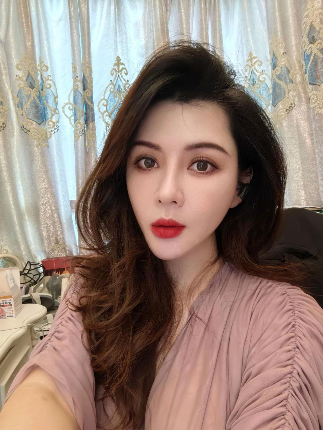 把我关起来，瘦十斤再放出来