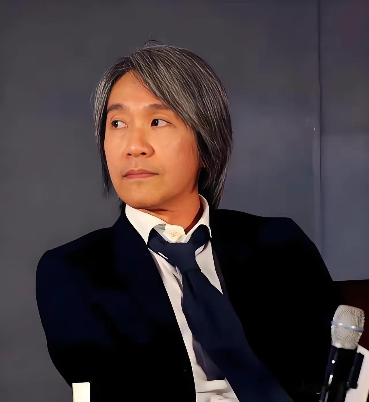 2014年，杨迪去拍《美人鱼》，拍到第7天就被周星驰开除。电影上映后，他特意去影