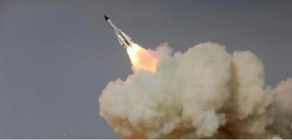 很多人认为中国不军援俄罗斯，是怕了西方的制裁，错了！真相是自九三大阅兵结束之后，